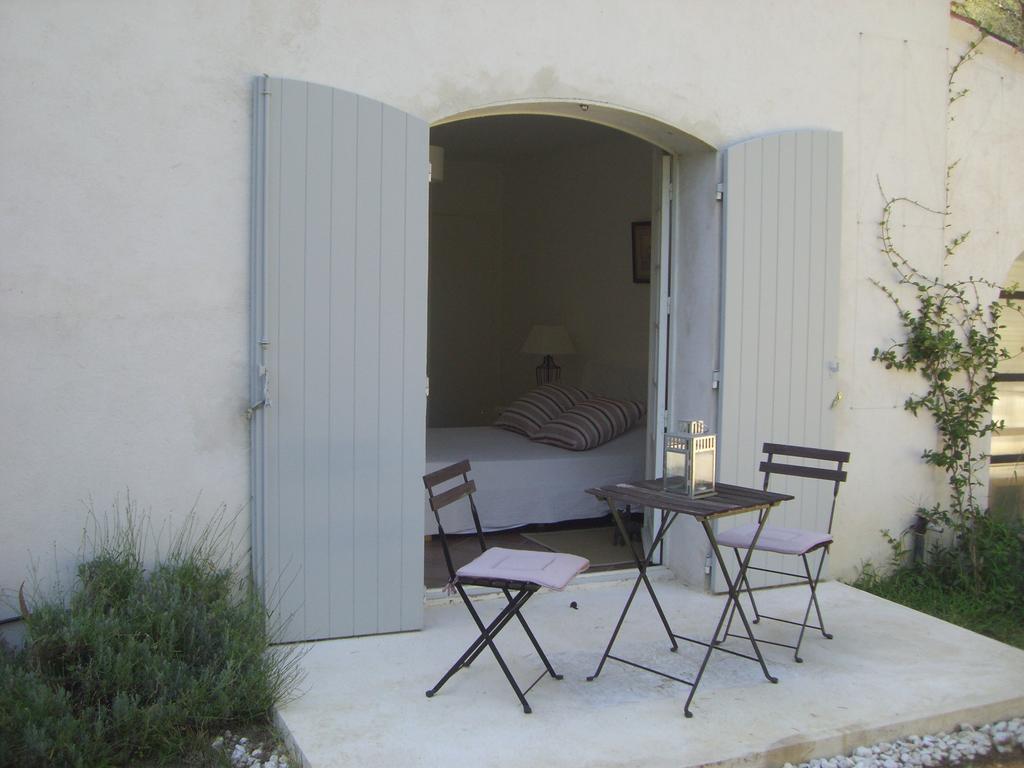 Le Mas De Notre-Dame Bed & Breakfast La Londe-les-Maures Oda fotoğraf